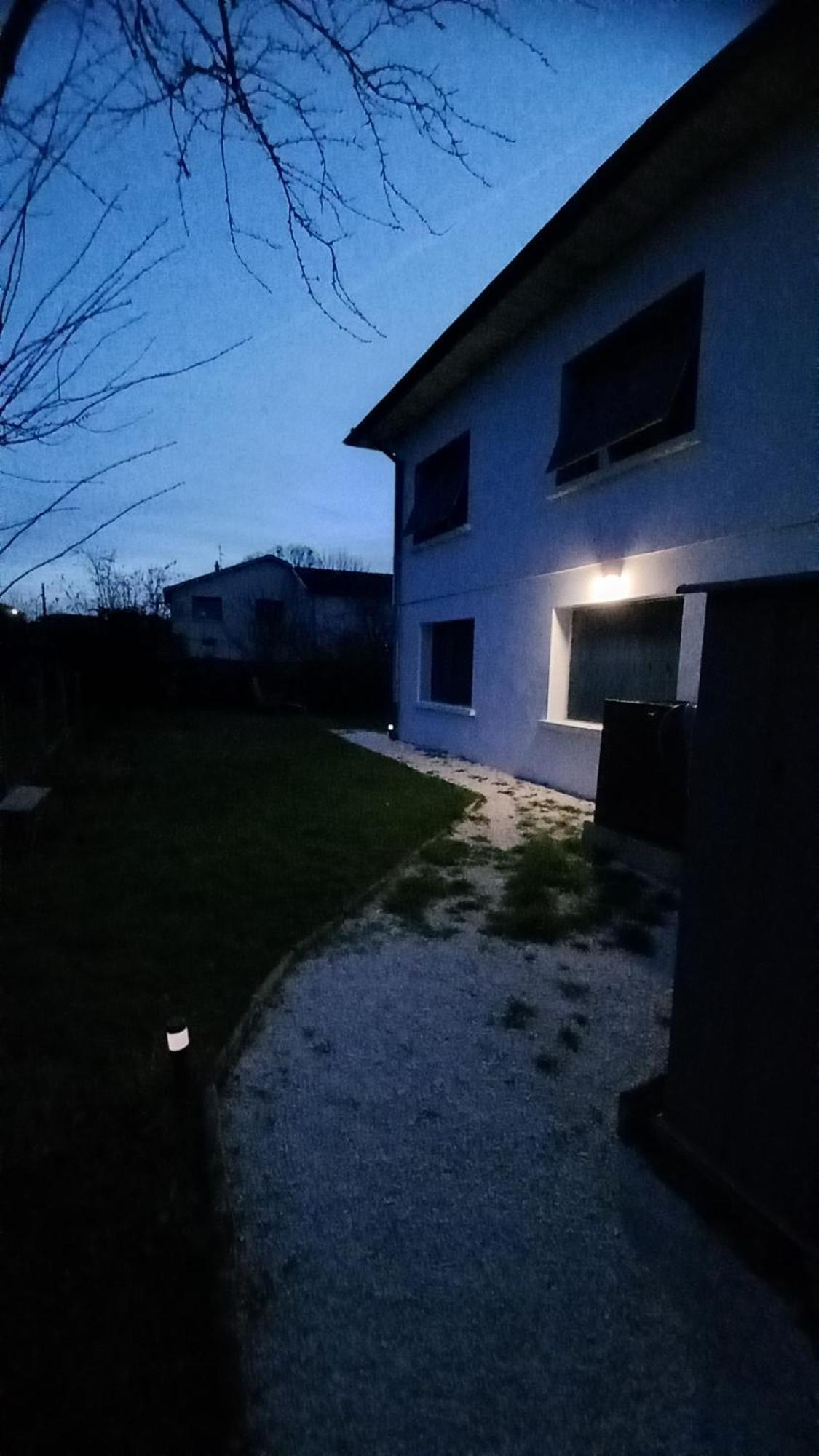 Plaisir Des Pres - Appartement T3, Jardin, Parking Chaponost Buitenkant foto