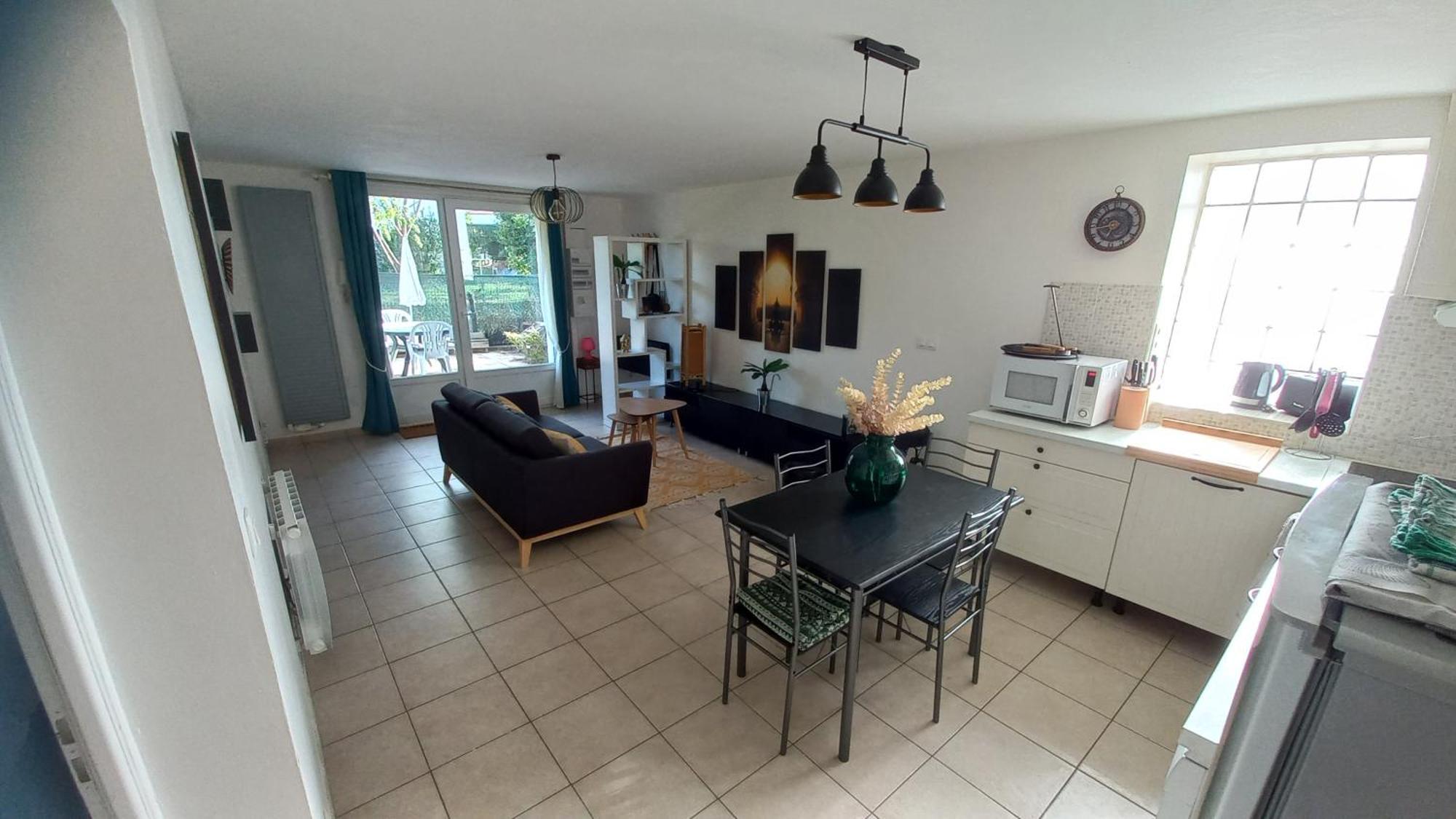 Plaisir Des Pres - Appartement T3, Jardin, Parking Chaponost Buitenkant foto